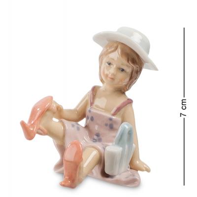 Фигурка "Маленькая модница" 5x6,5x7 см., Pavone, Италия